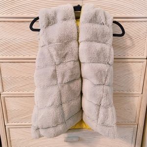 Reversible Sherpa puffer vest